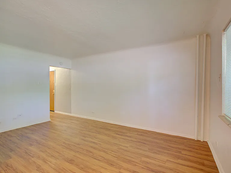 86 Grant — Photo 17