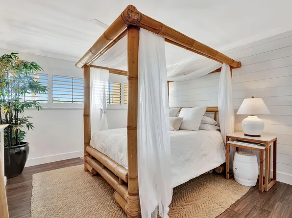 625 NW North River Drive #306, Stuart, FL 34994