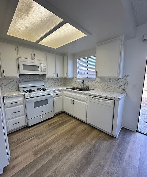 New kitchen