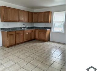 3311 W 3rd St, Trainer, PA 19061