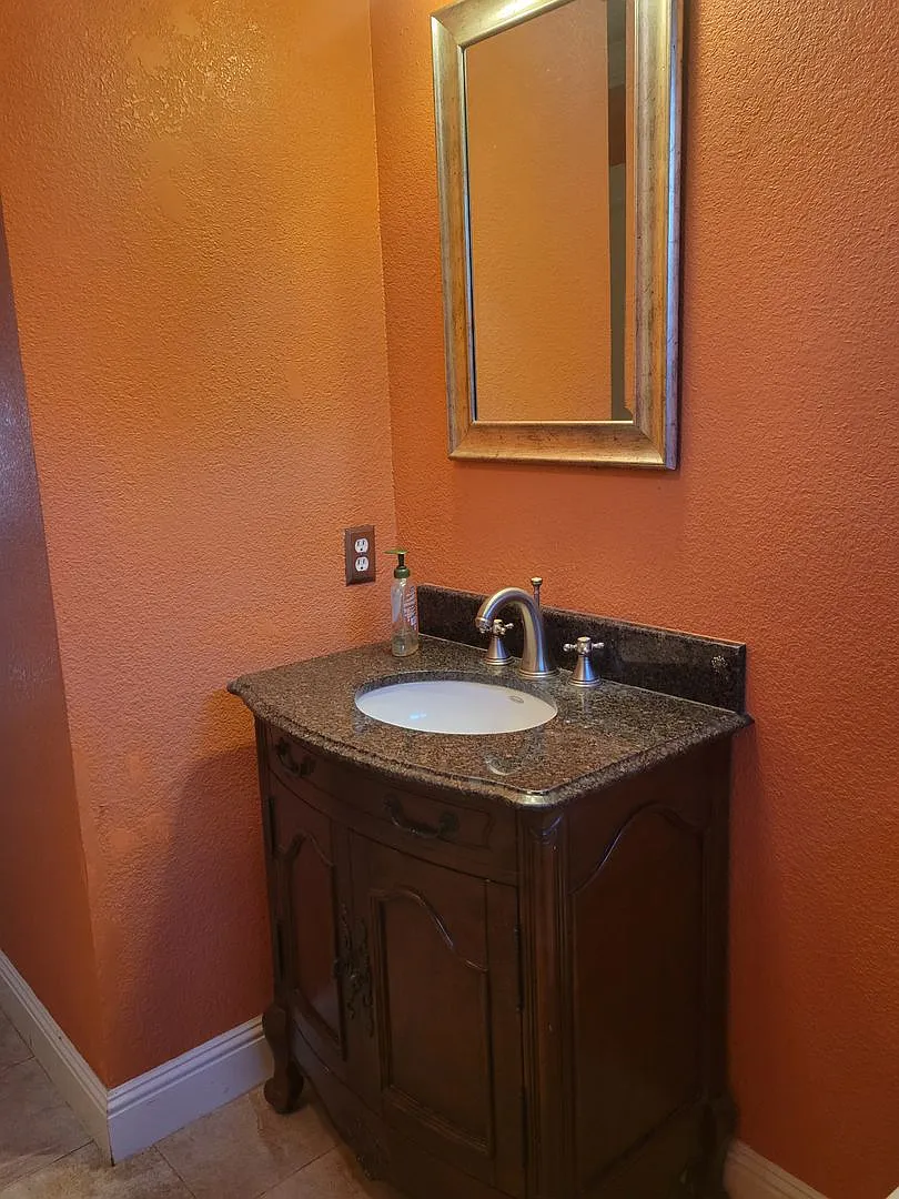 Coming Soon- Beautiful Home! — Photo 4
