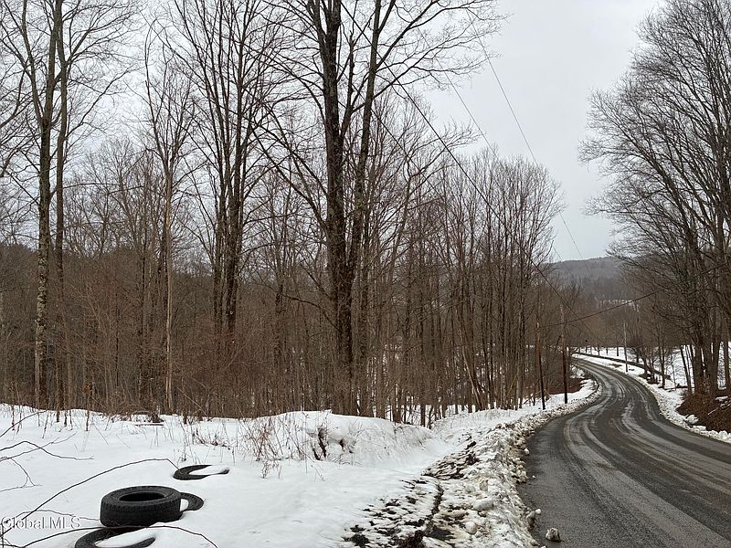 5th image of 38 Hill Hollow Rd Road