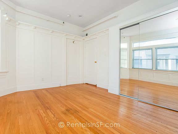 5th image of 1662 Lombard St