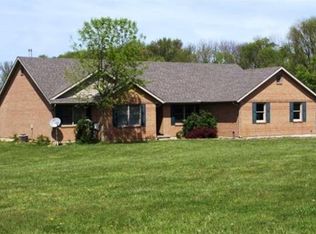 106 E Krepps Rd, Xenia, OH 45385