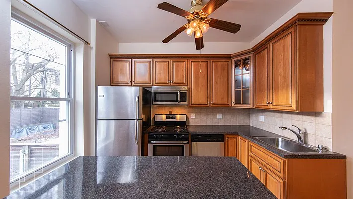 Rented by Garfield Realty  | media 24
