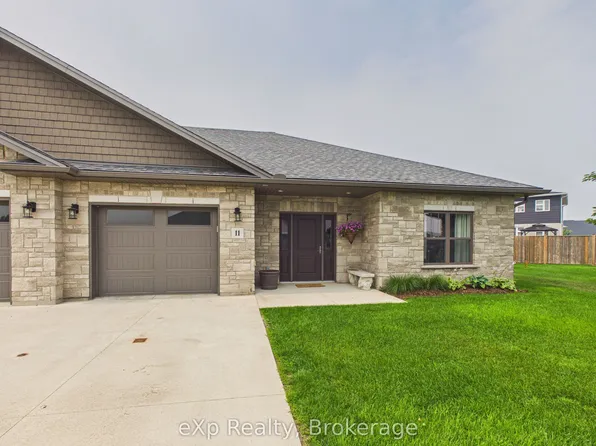 1050 Waterloo St #11, Saugeen Shores, ON N0H 2C3