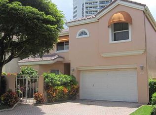 20801 NE 37th Pl, Aventura, FL 33180
