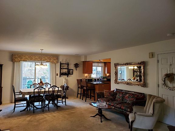 2nd image of 206 Beacon Dr