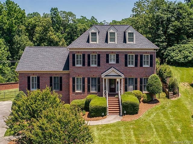 1st image of 101 Samuel Guilford Ct