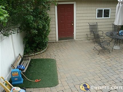 3rd image of 3 Clarence Ave