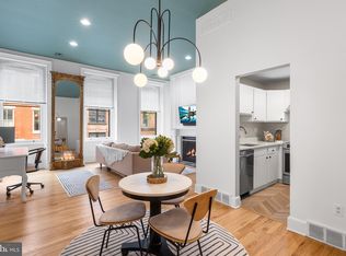 1903 Spruce St APT 2D, Philadelphia, PA 19103