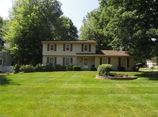 596 Stafford Dr, Tallmadge, OH 44278