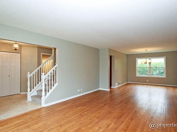 Living Room/Dining Room