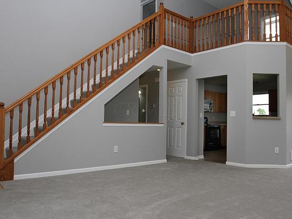 5th image of 778 Mill Run Dr