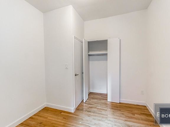 4th image of 326 E 91st St #10