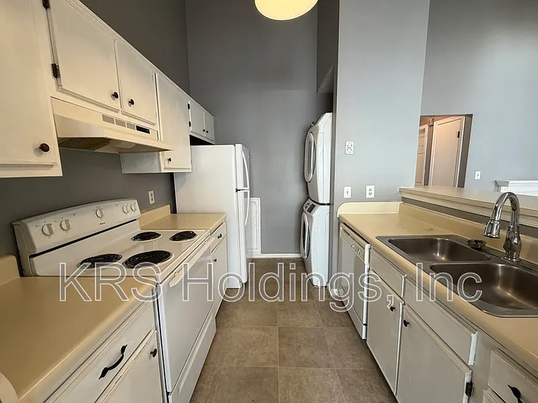 64 Emeraude Plage #B — Photo 3