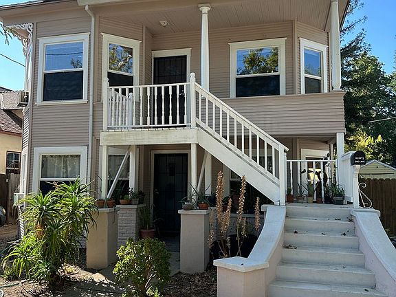 2nd image of 4238 2nd Ave #1/2