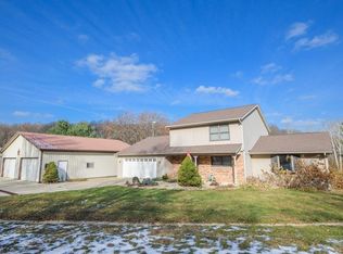 7380 W Gifford Rd, Bloomington, IN 47403