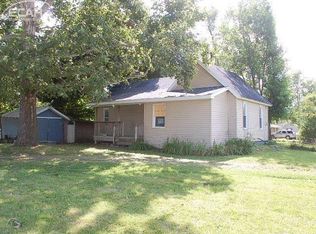 1205 W Stanley Rd, Mount Morris, MI 48458