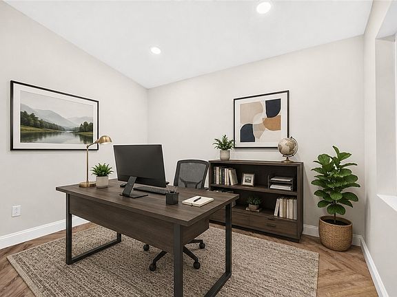 4th image of 213 Reed Ave