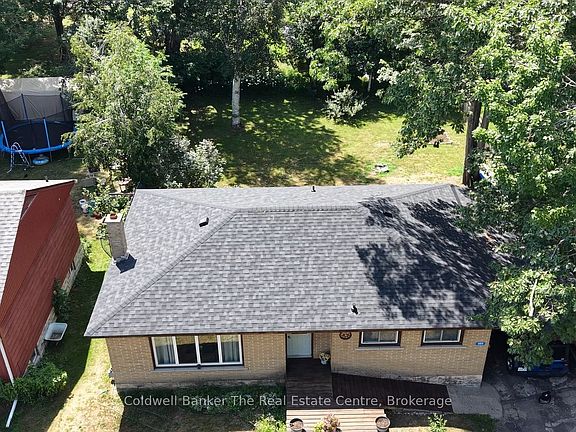 5th image of 365 Pinegrove St