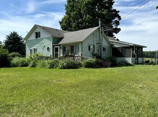 4646 White Rd, Cement City, MI 49233