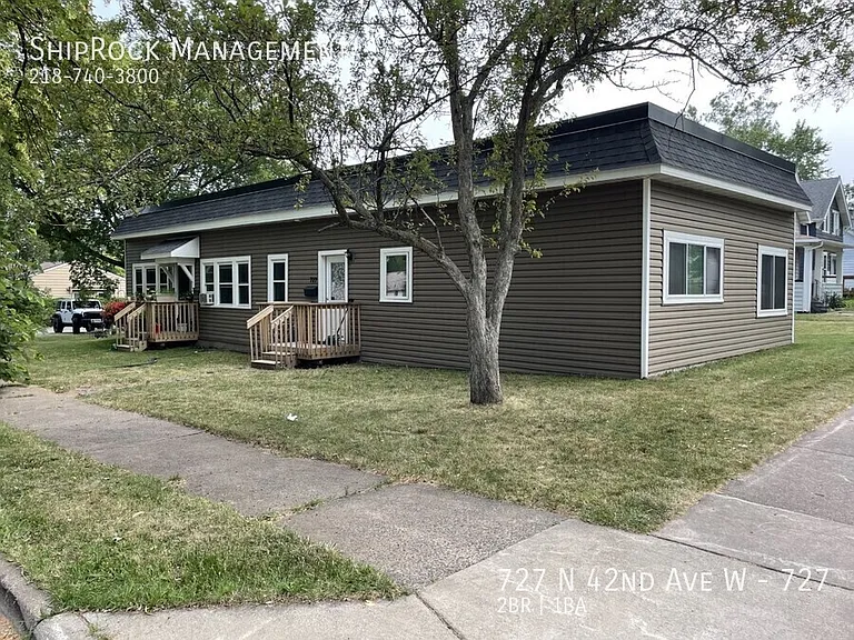 727 N 42nd Ave W #727 — Photo 1