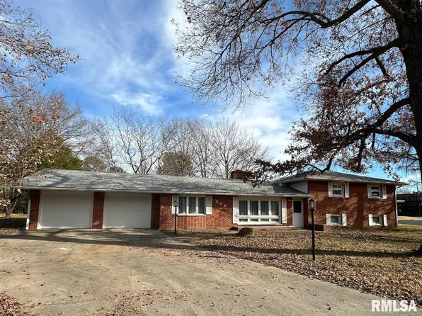 905 S Giant City Rd, Carbondale, IL 62902