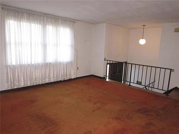 5th image of 4311 Trouthaven Dr