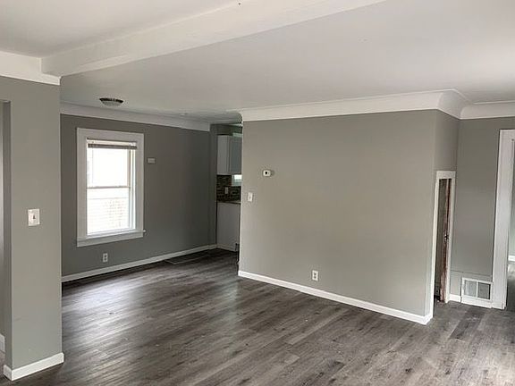 2nd image of 2506 Lowry Ave N