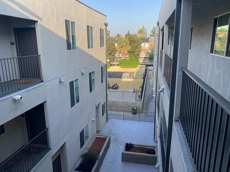 8715 Tobias Ave #309 — Photo 2