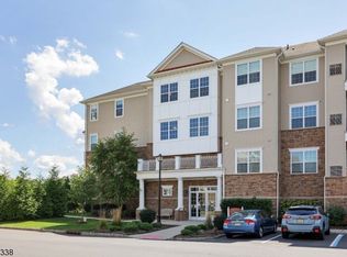 3205 Jockey Hollow Trl, Somerset, NJ 08873