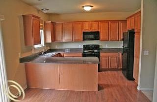 5th image of 28368 Cottage Ln