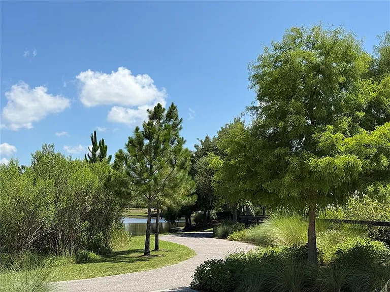12200 Rangeland Blvd — Photo 39