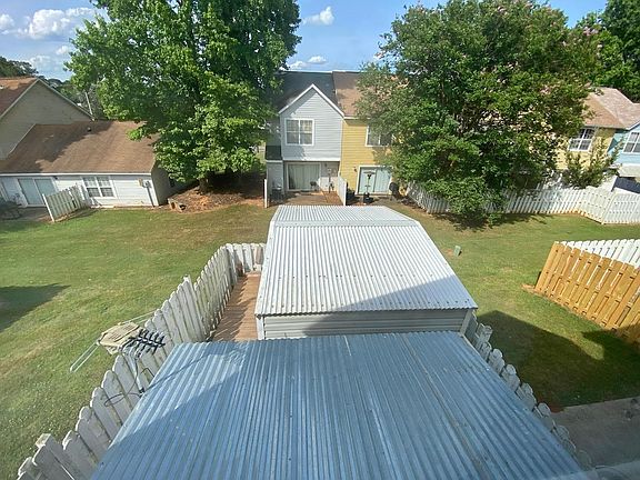 2nd image of 310 Quincy Ave