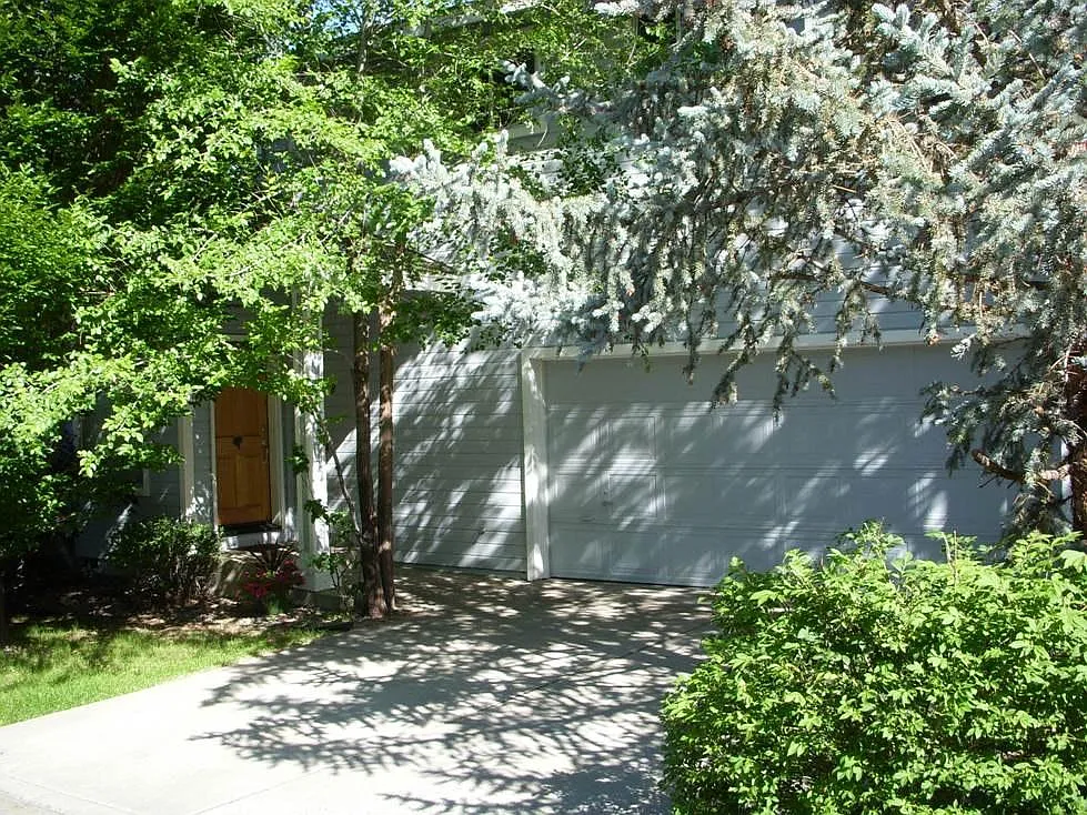 1848 Mountain Vista Way photo 1