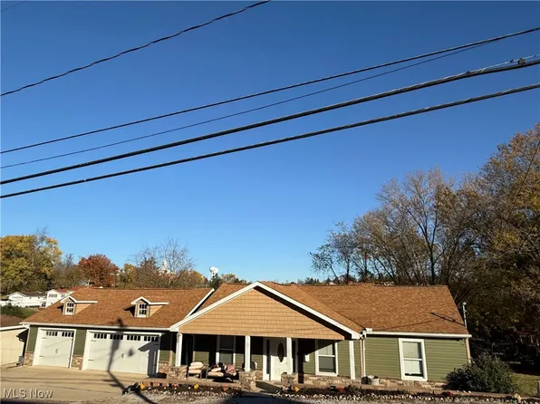 107 Broad St, Saint Clairsville, OH 43950