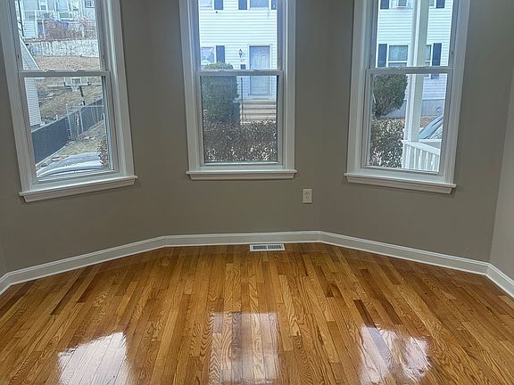 5th image of 68 Bellevue St #1