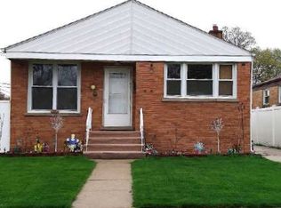3537 Ernst St, Franklin Park, IL