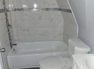 39 Llewellyn Ave FLOOR 3, West Orange, NJ 07052
