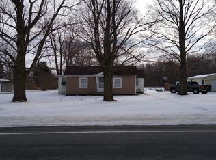 8481 N Lake Rd, Corfu, NY 14036