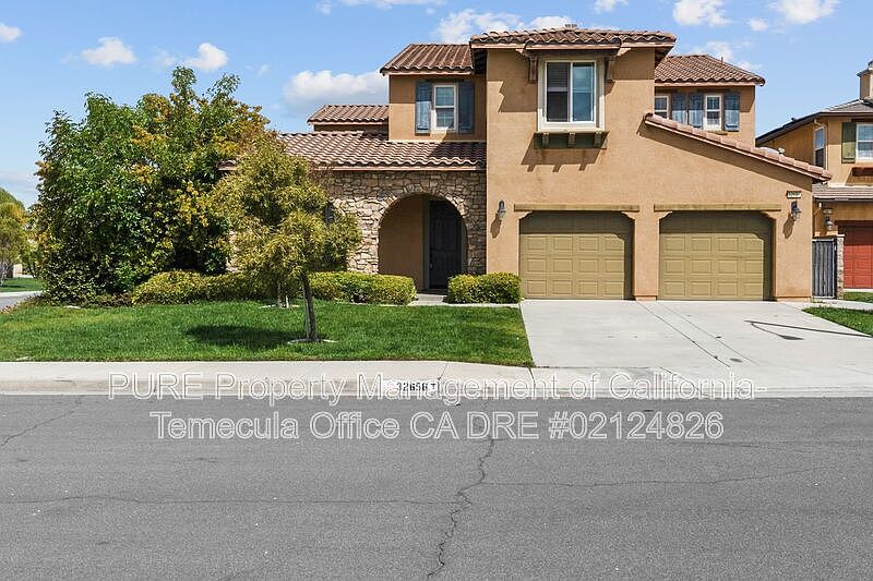 1st image of 32658 Dowling Ct