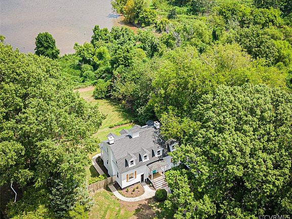 3rd image of 403 Ramsey Ave