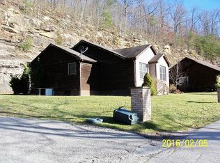 164 Apple Ridge Lane, Hazard, KY 41701