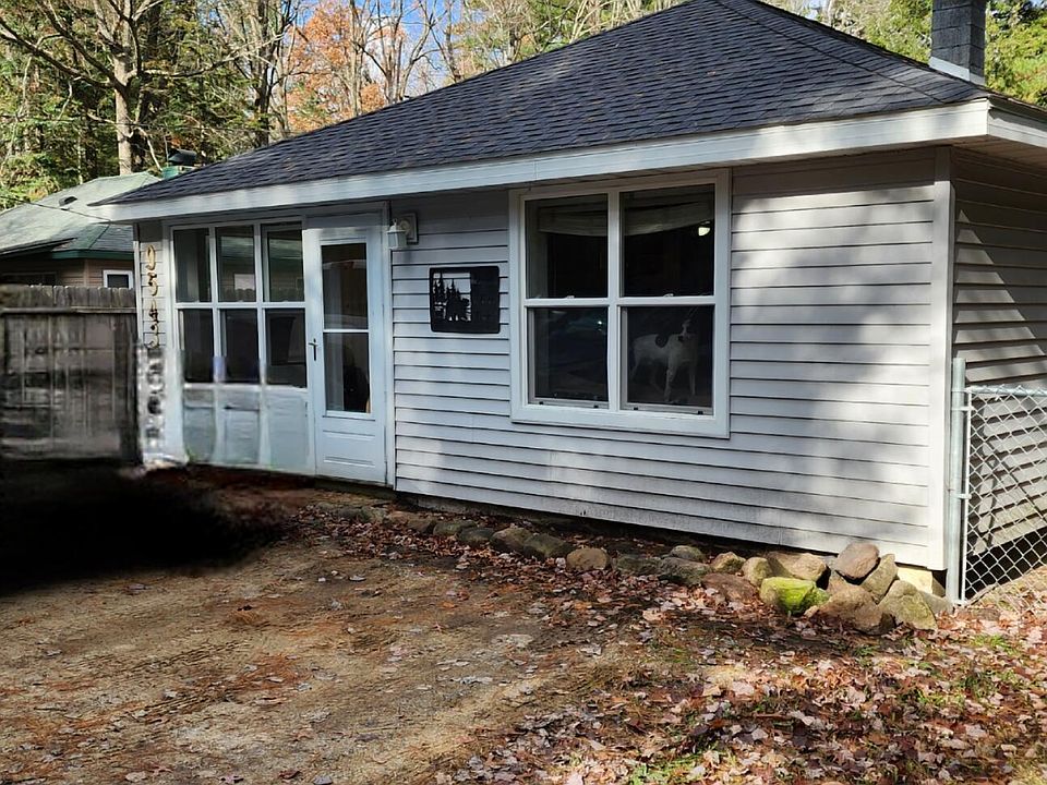 1st image of 9543 Farmer Ct