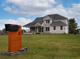 4 Weisheit Rd, Glenmont, NY 12077