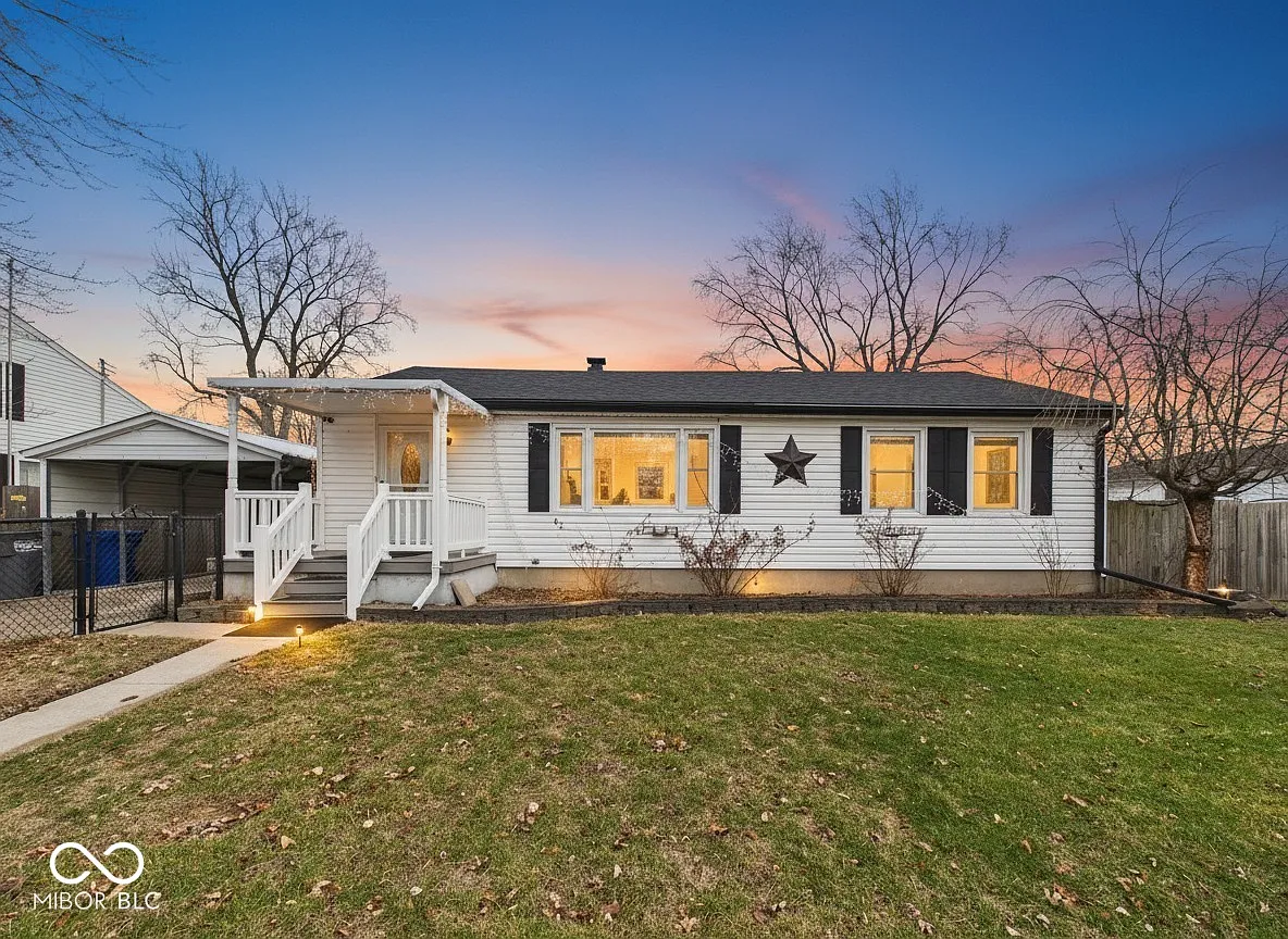 1214 Burke St photo 1