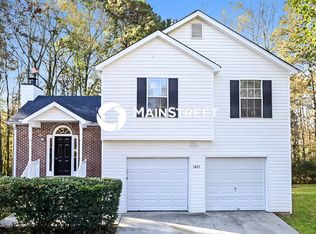 3447 Oak Leaf Ct, Rex, GA 30273