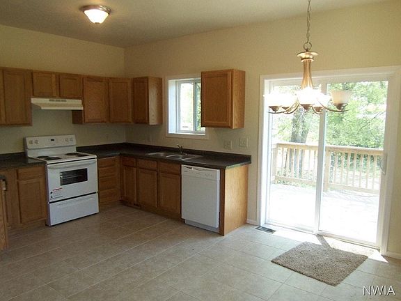 2nd image of 2743 Cheyenne Blvd