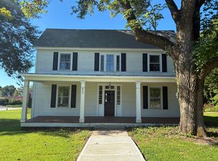 802 E Main St, Walhalla, SC 29691